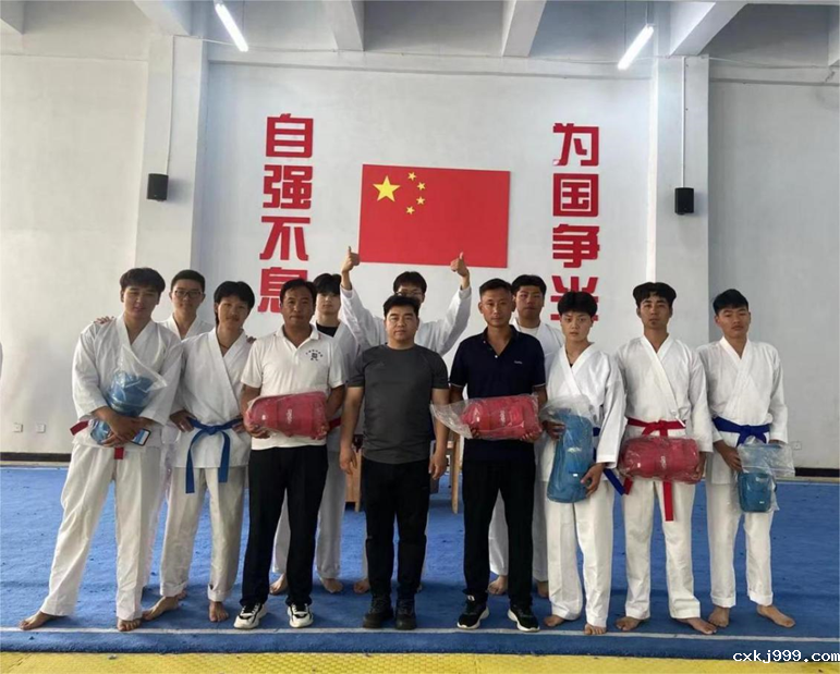 1684594419714628.png 1684594419714628.png