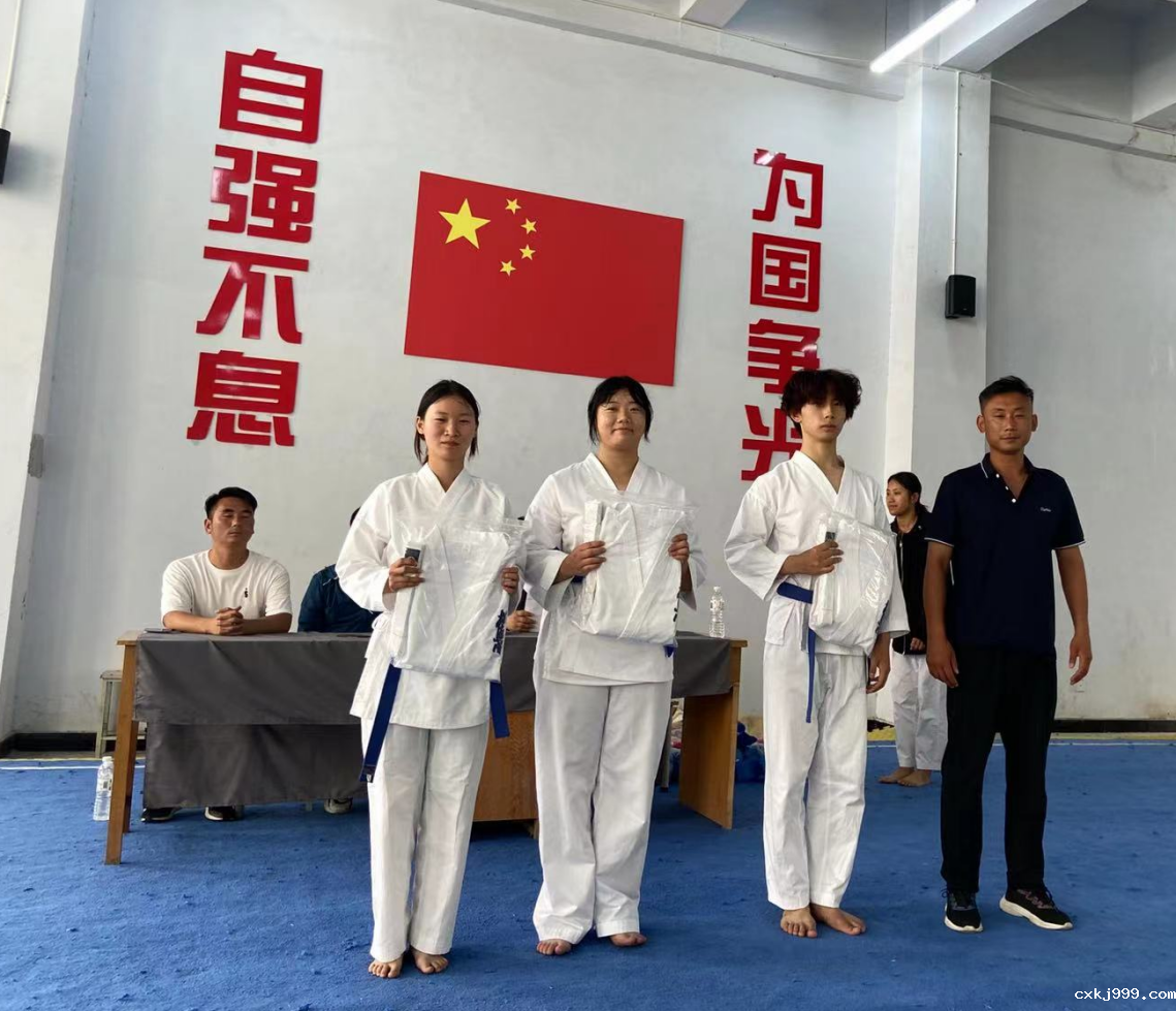 1684594419929029.png 1684594419929029.png