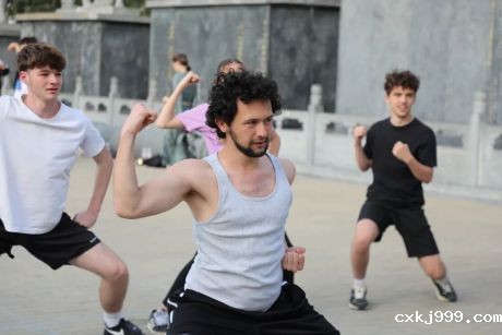 1746520132174181.jpg 4.jpg